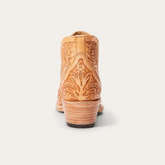 Aviana Tan | Stetson