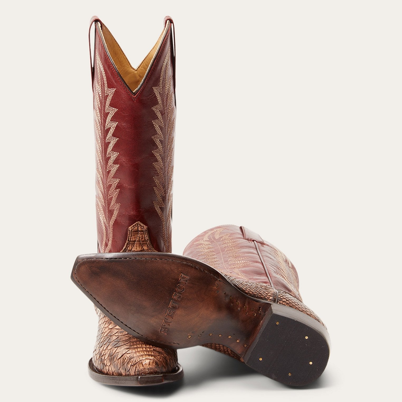 Ember Python Snip Toe Boot Red | Stetson