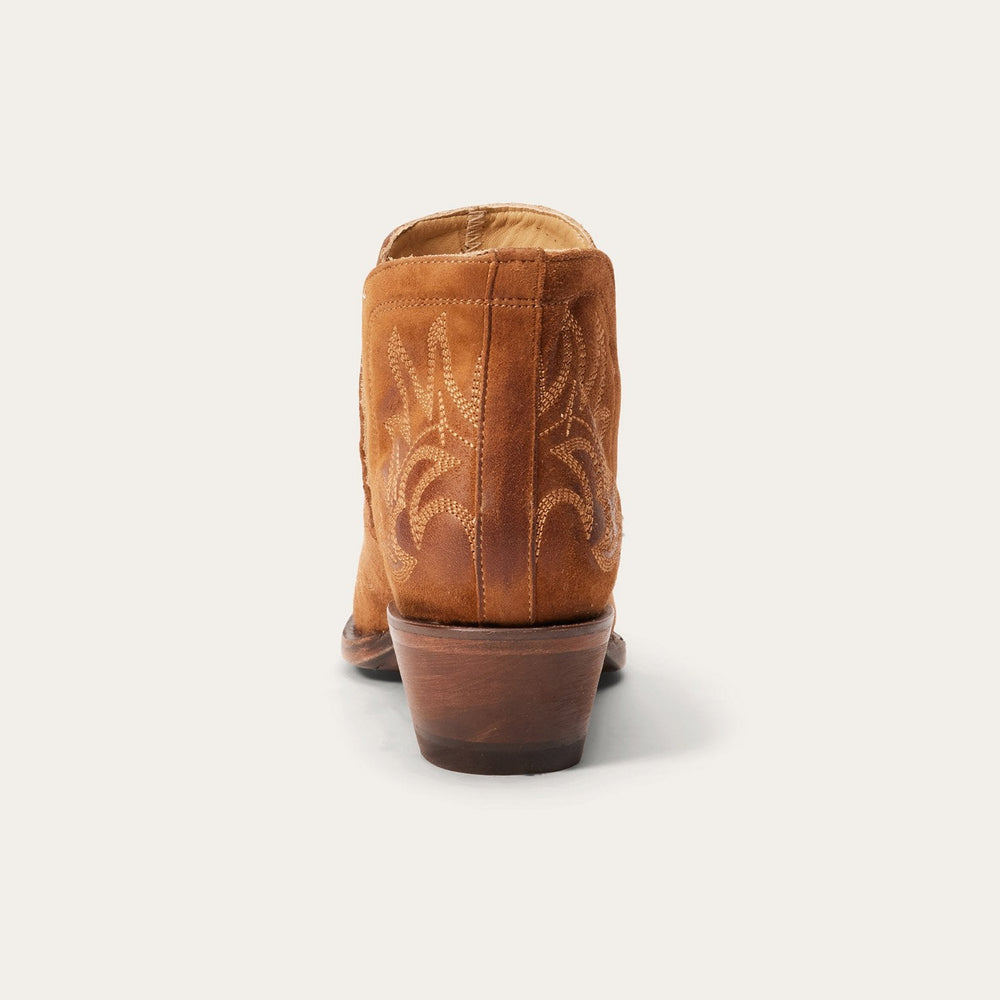 Naya Tan | Stetson