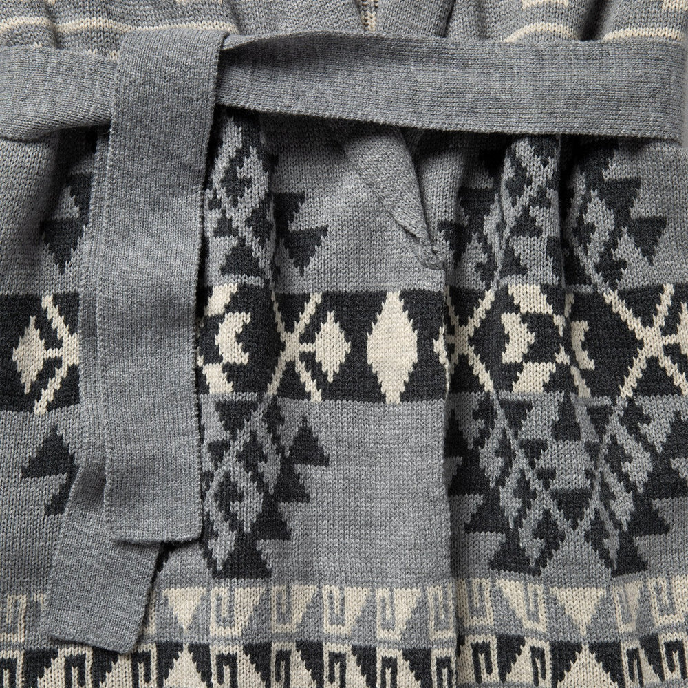 Chunky Knit Tie Sweater in Grey Grey | Stetson