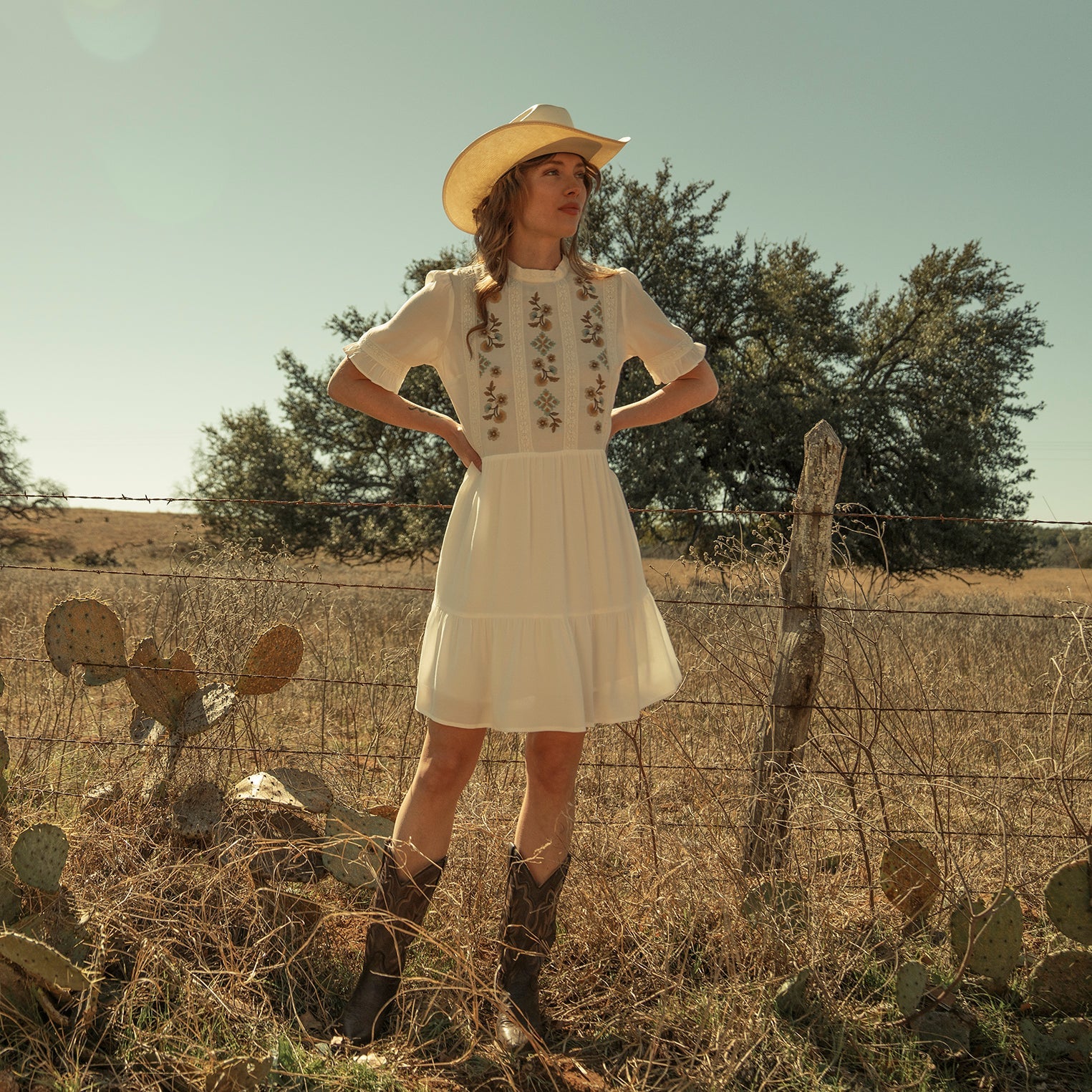 Flat Weave Dress White | Stetson