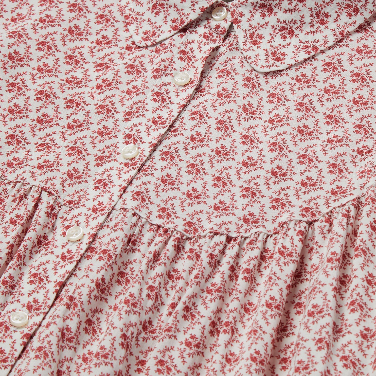 Short-Sleeved Cottage Floral Blouse Red | Stetson