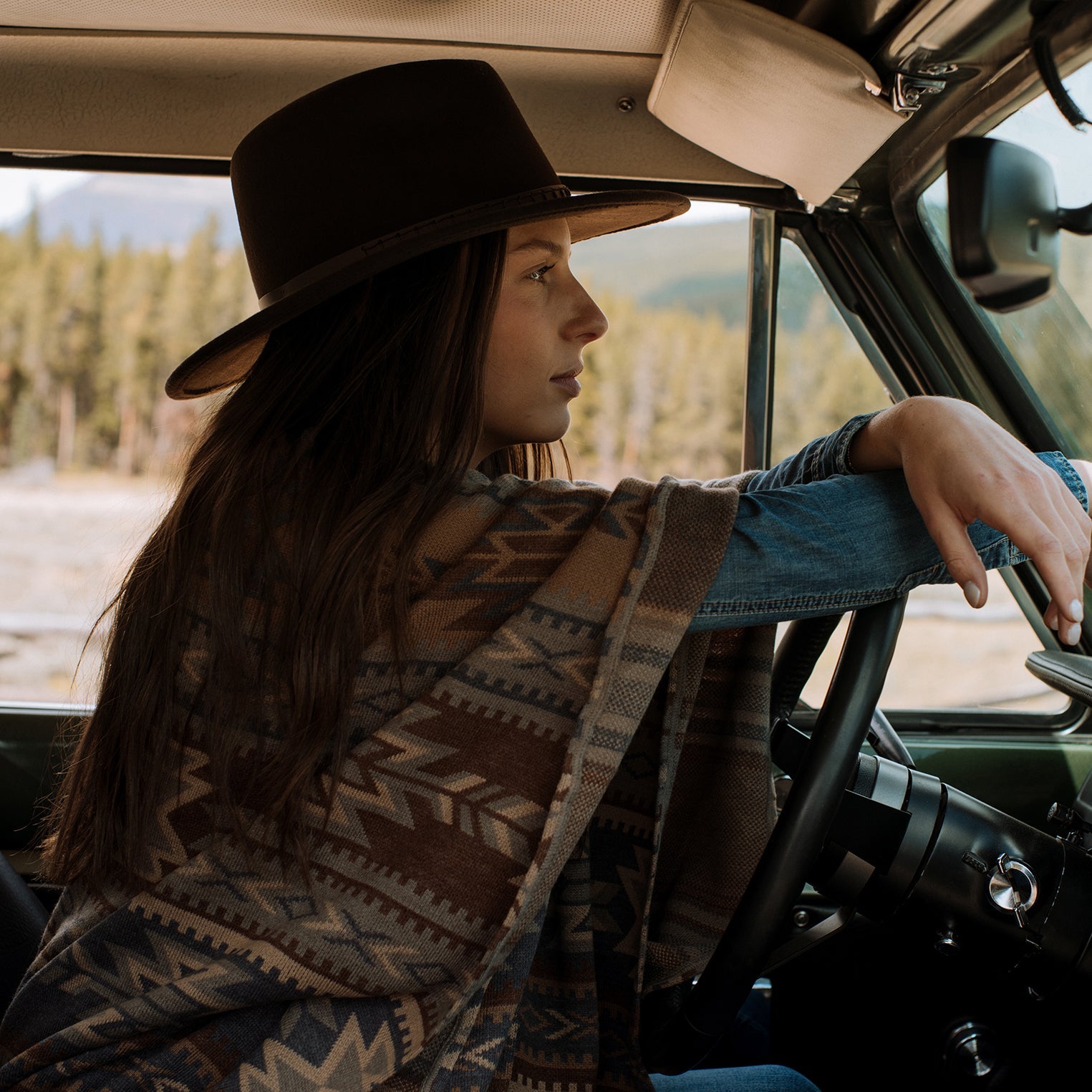 Aztec Print Sweater Poncho Multi | Stetson