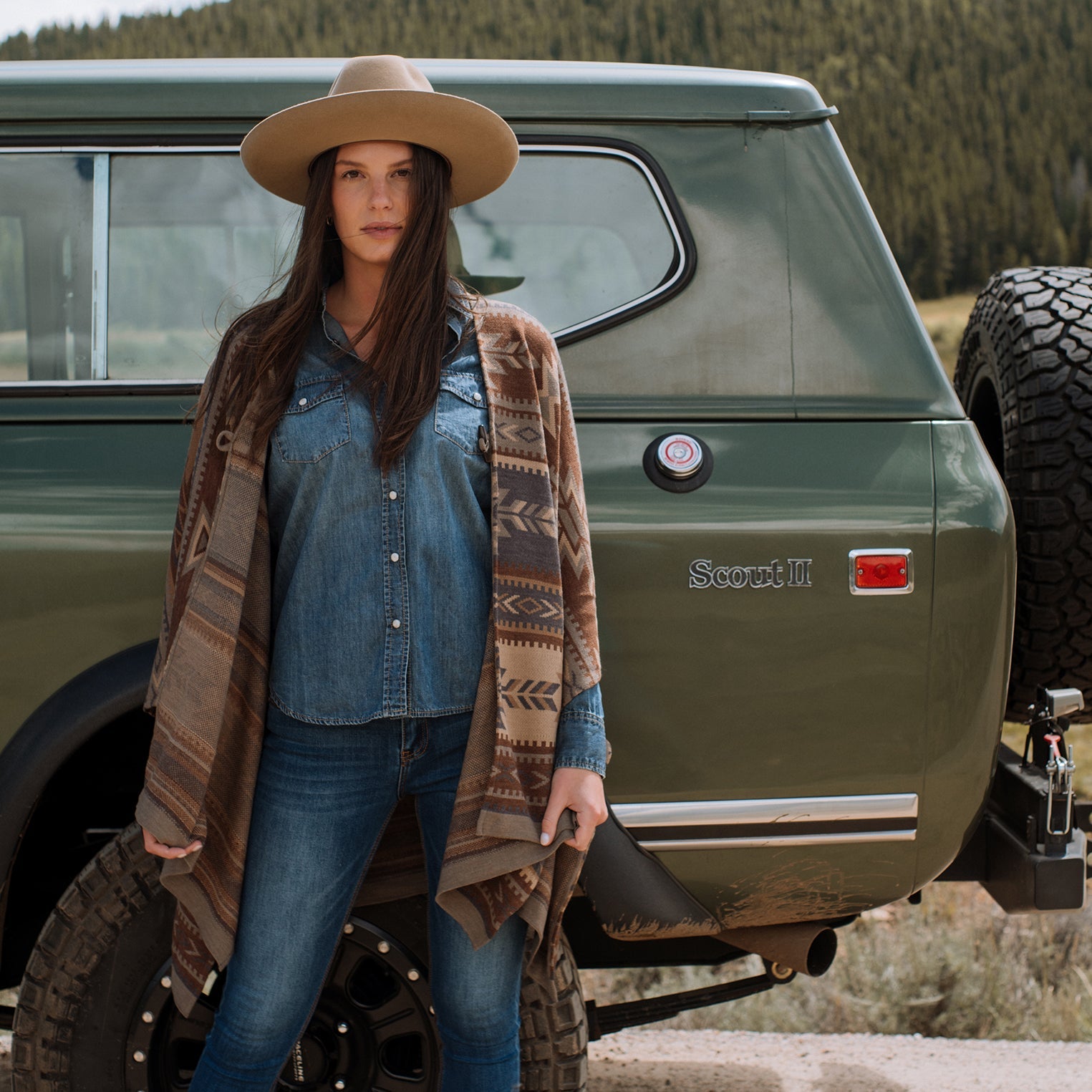 Aztec Print Sweater Poncho Multi | Stetson