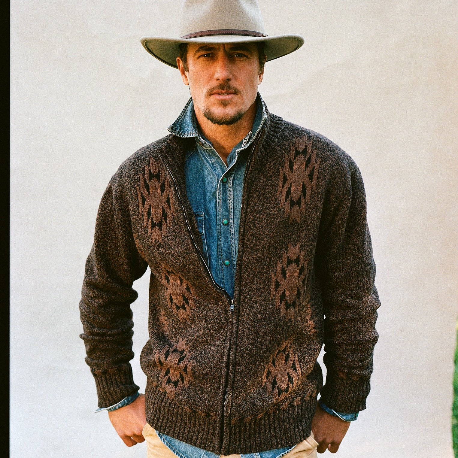 Vertical Aztec Cardigan Brown | Stetson