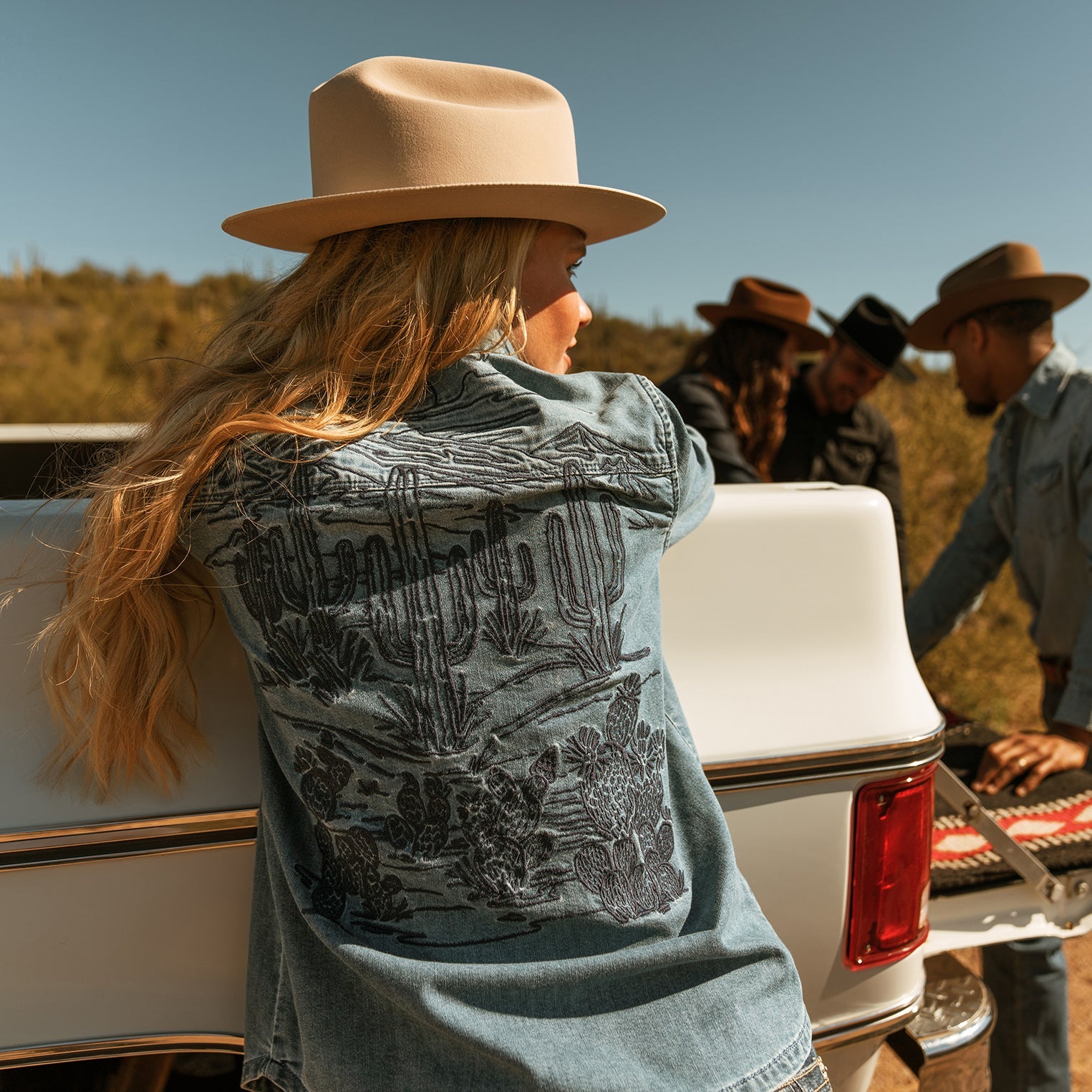 Embroidered Boyfriend Fit Denim Shirt Blue | Stetson
