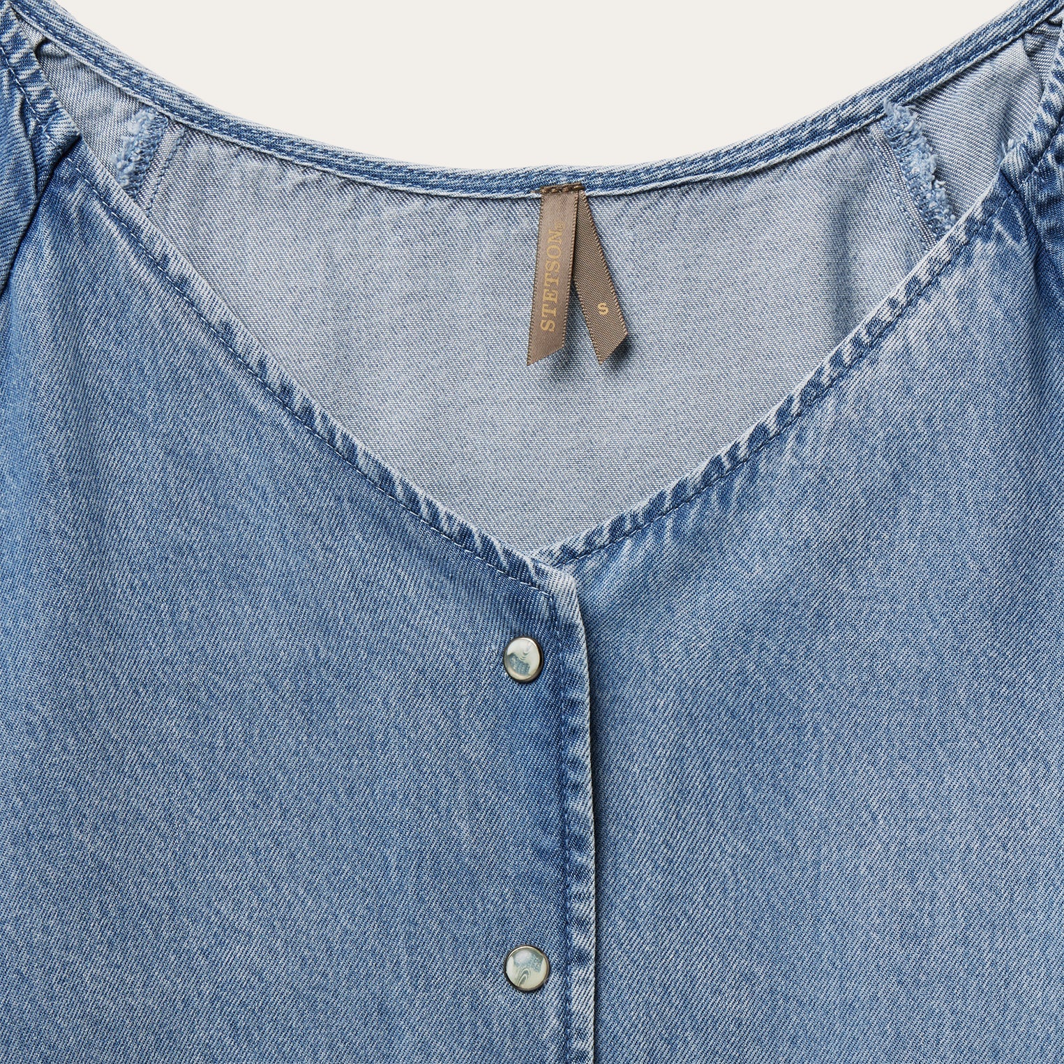 Denim Snap Front Blouse Blue | Stetson