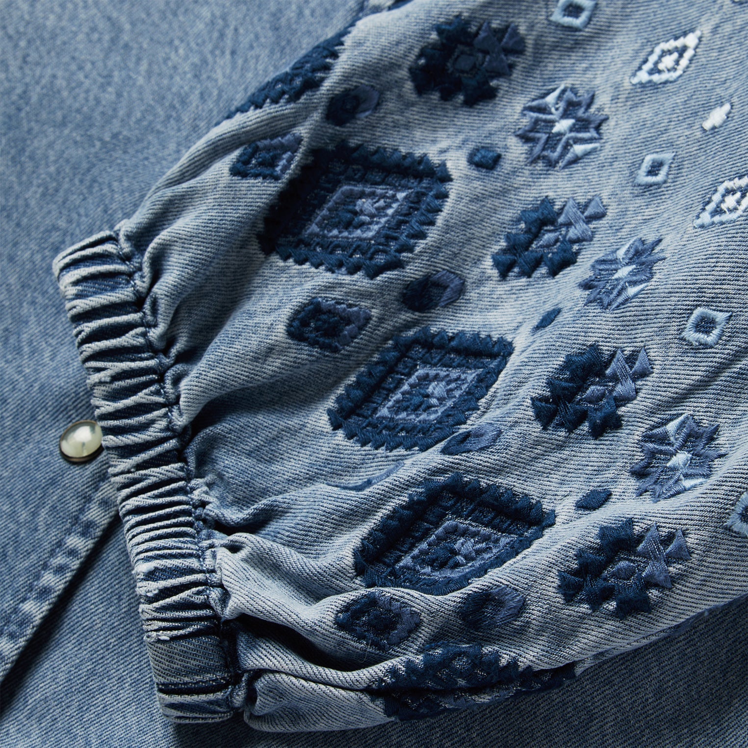 Denim Snap Front Blouse Blue | Stetson