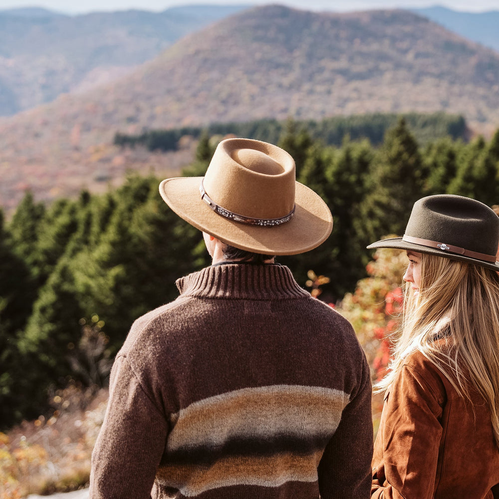 Ombre Border Stripe Cardigan Brown | Stetson