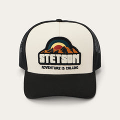 Mountain Sunset Trucker Cap Off White / Black | Stetson