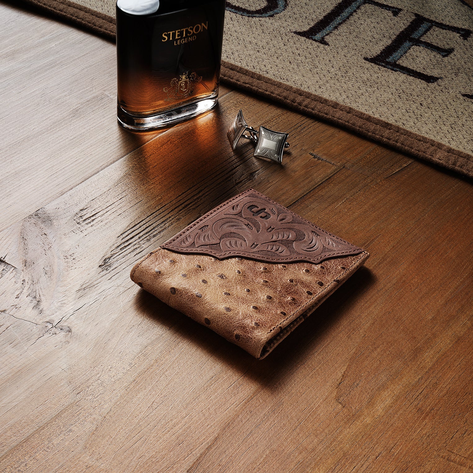 Tooled Embossed Ostrich Bi-Fold Wallet Brown / California Nut | Stetson