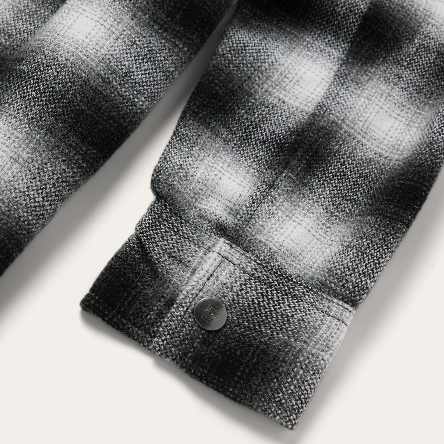 Ombre Oversized Shirt Jacket Black | Stetson