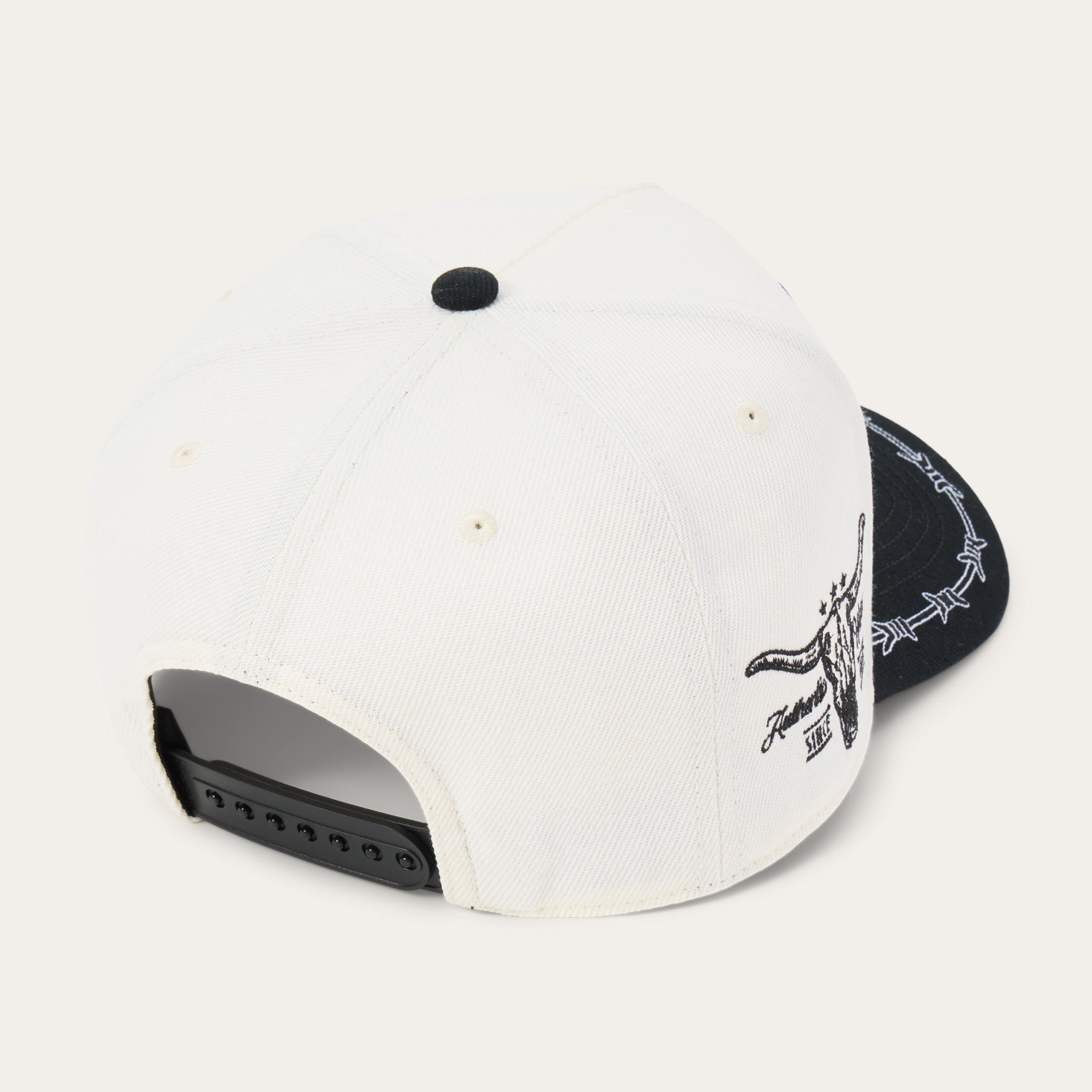 Landscape Trucker Hat Off White / Black | Stetson